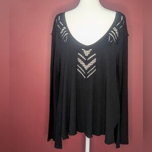 We The Free Black Long-Sleeve Openwork V-Neck Top
